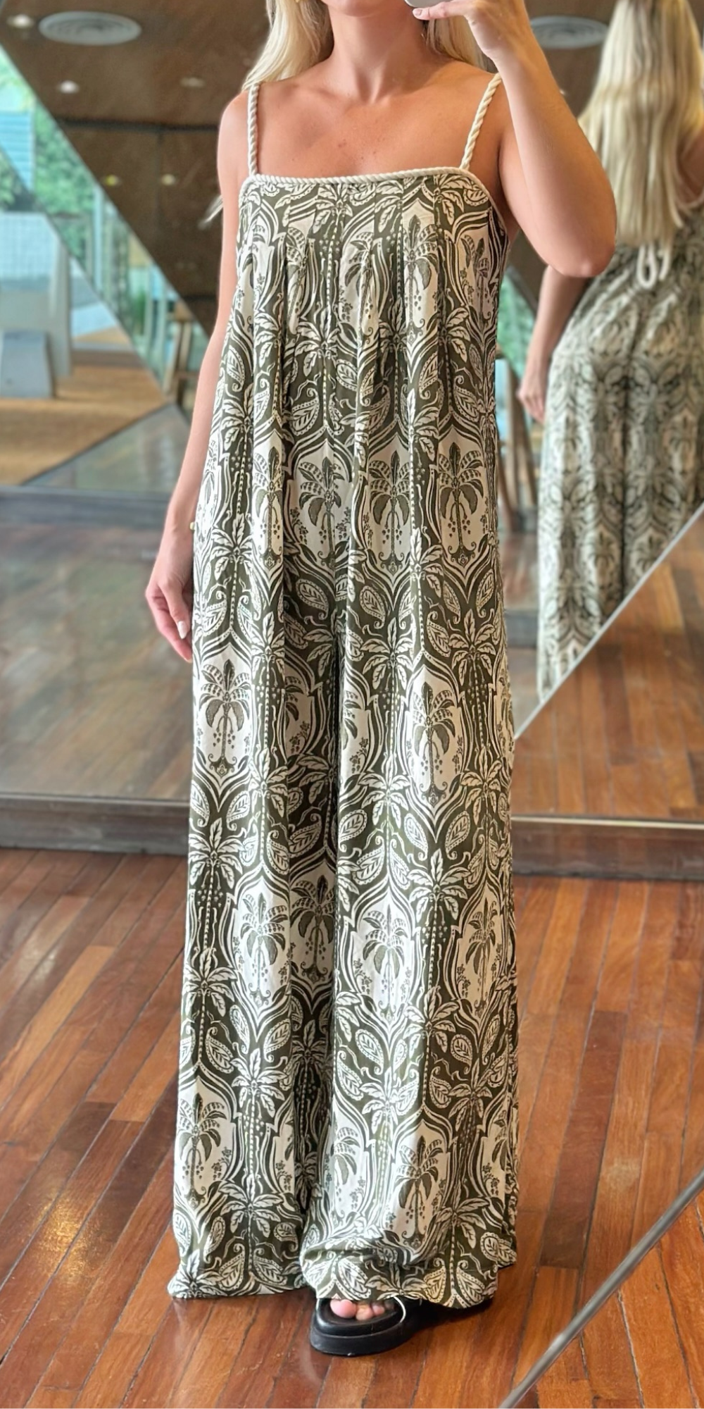 3092 | Macacão Nádia